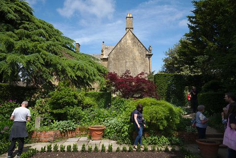 2018-06-02-Hidcote-Manor-NT-0010.jpg