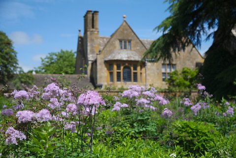 2018-06-02-Hidcote-Manor-NT-0014.jpg