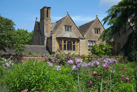 2018-06-02-Hidcote-Manor-NT-0015.jpg